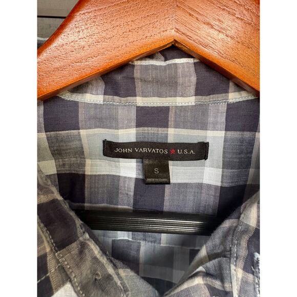 John Varvatos Blue Grey Plaid Short Sleeve Cuffed Button Down - Small - Picture 4 of 8